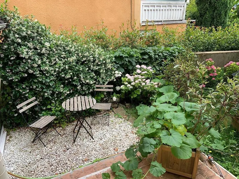 Studio Close Fourviere Very Quiet & Small Terrace Apartment Lyon 0*,  France