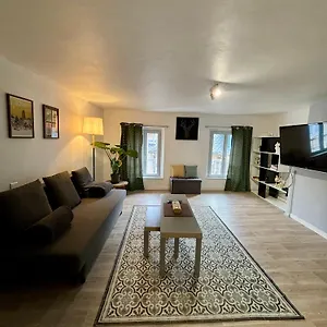 https://appartement-hyper-centre.midi-pyreneeshotels.com